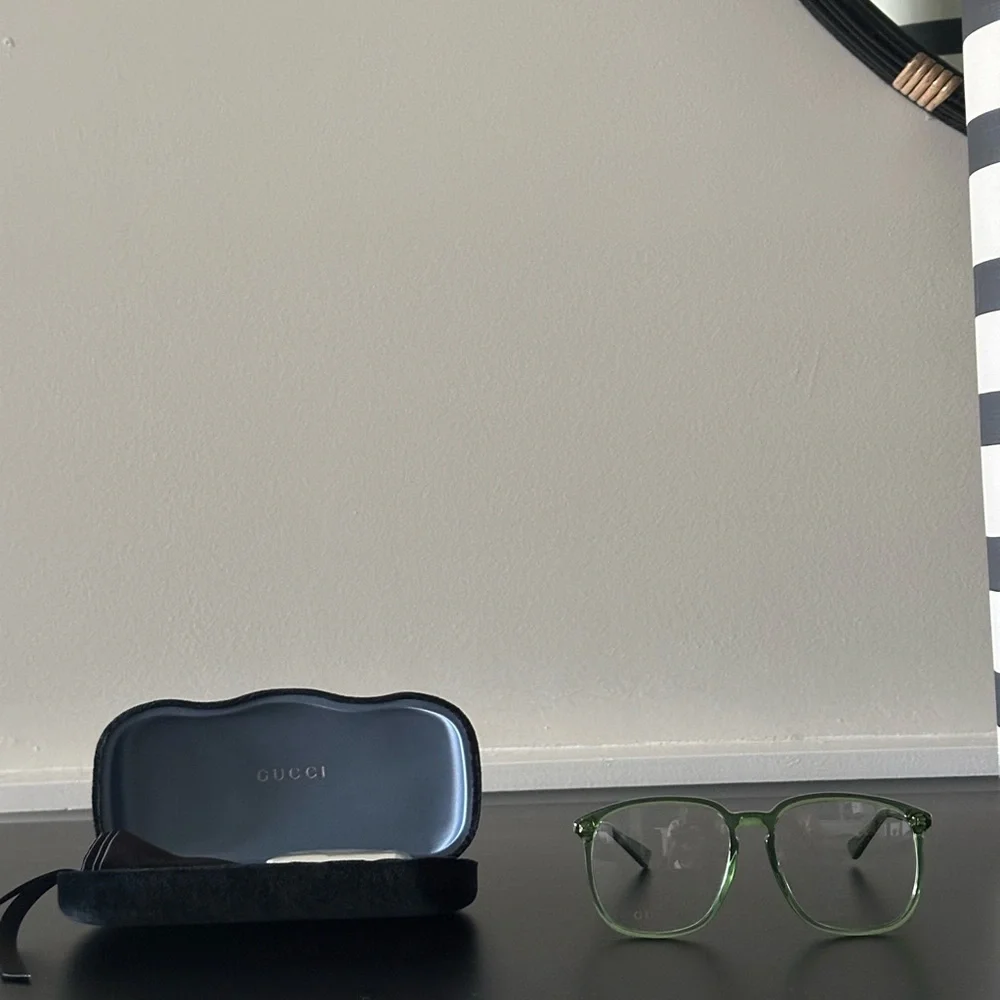 Gucci Transparent Green Glasses with Case - Picture 2 of 7